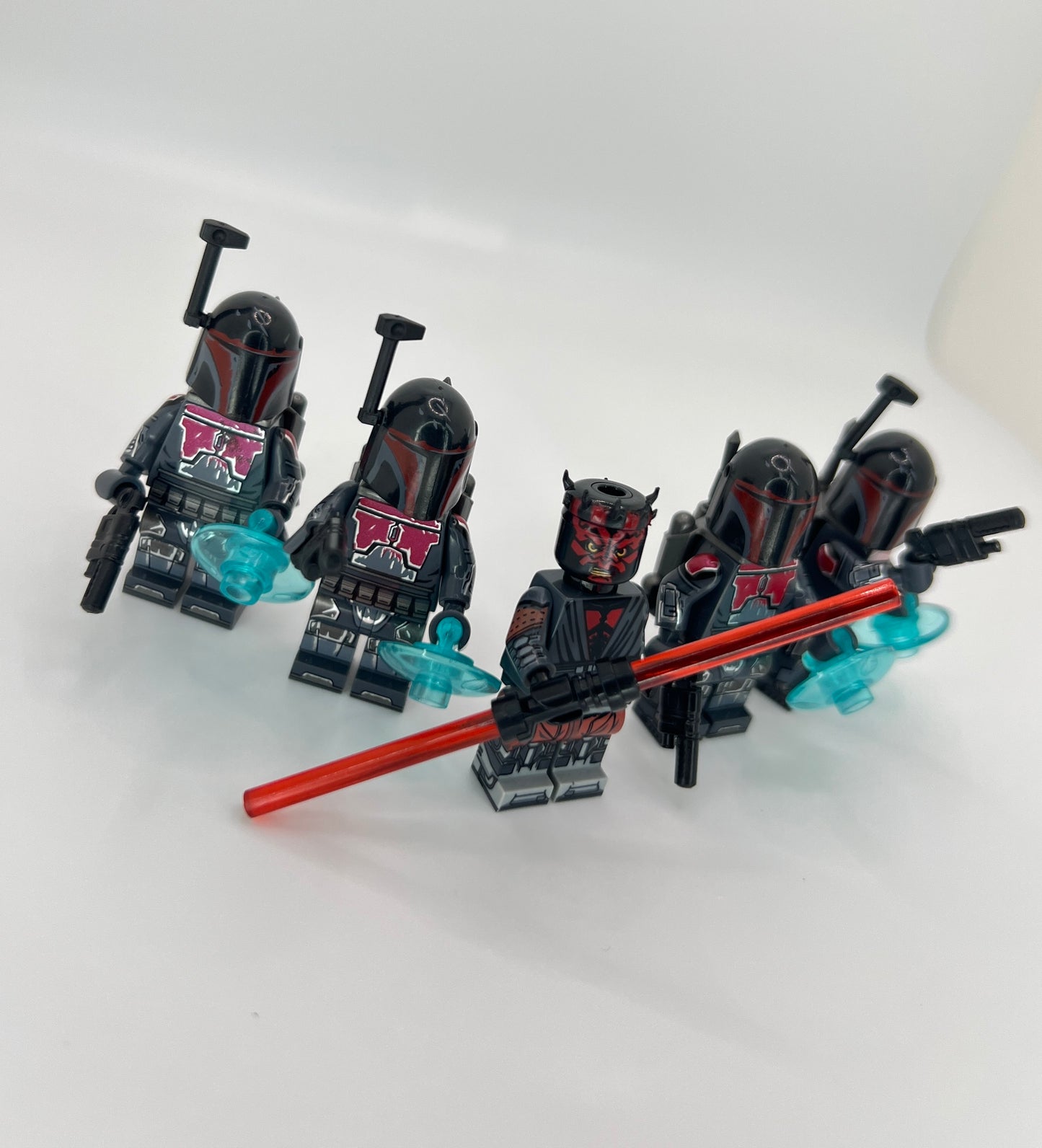 Darth Maul & Mauldalorian Minifigure Bundle – Clone Wars Siege of Mandalore – 5 Figure Set