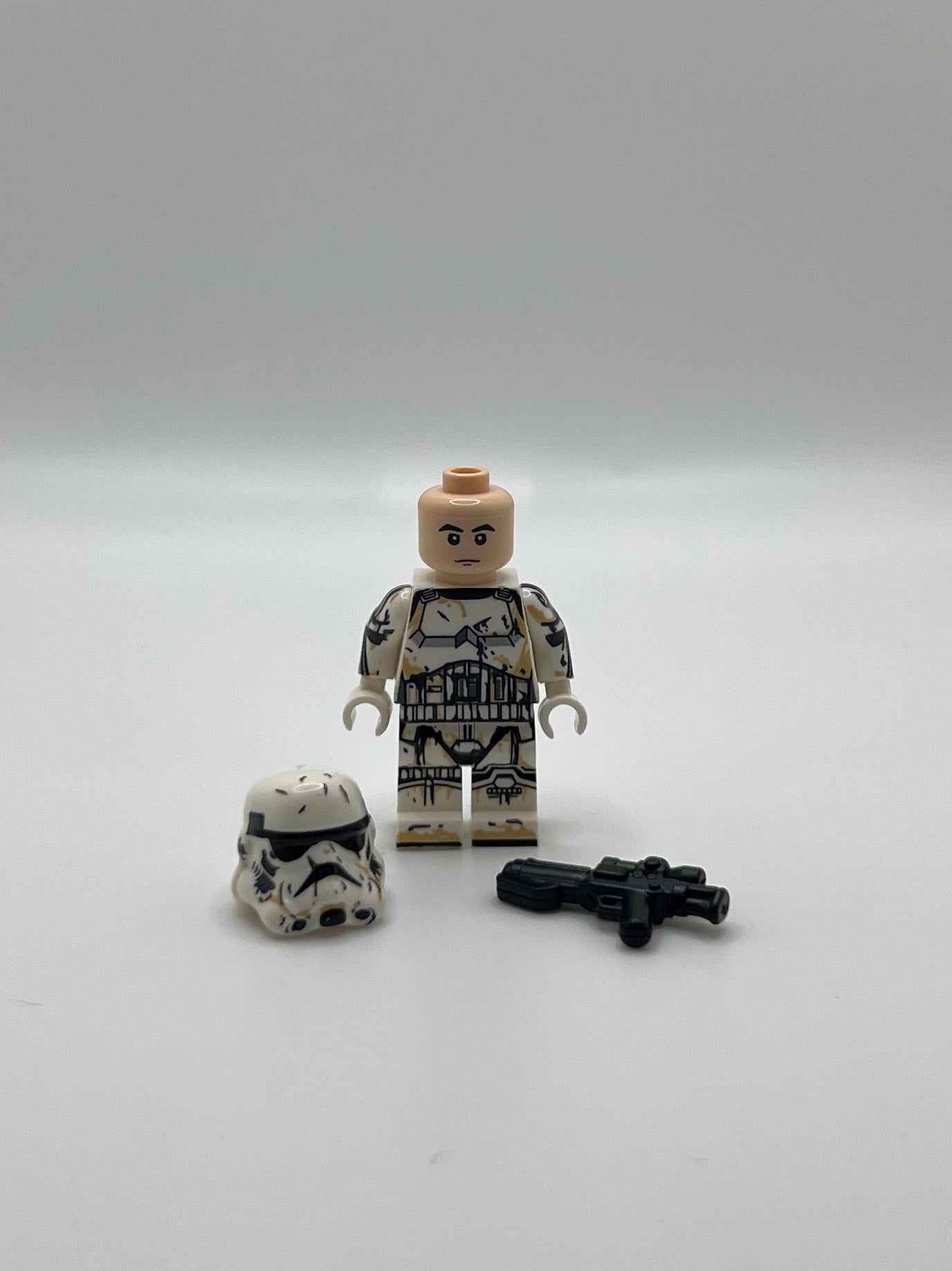 Remnant Stormtrooper Minifigure β Weathered Imperial Armor β Star Wars Mandalorian Inspired