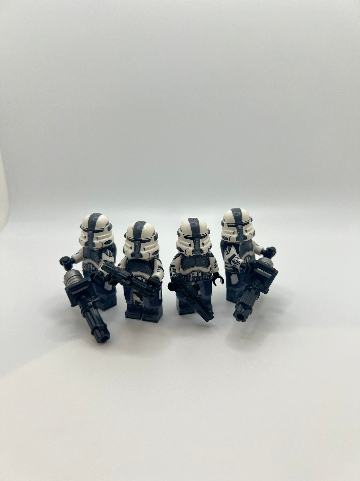 Wolfpack 104th Battalion Airborne Custom Clone Trooper Minifigure Bundle