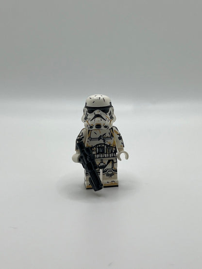 Remnant Stormtrooper Minifigure – Weathered Imperial Armor – Star Wars Mandalorian Inspired