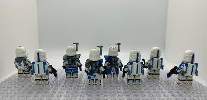 Star Wars 501st Minifigure Set with Weapons & Accessories